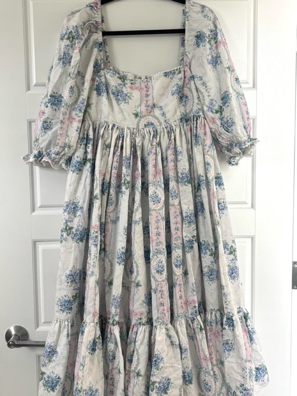 Selkie “La Belle Etoile” French puff dress